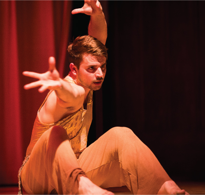 Amanda Selwyn Dance Theatre artist in a school performance at PS 78, Bronx